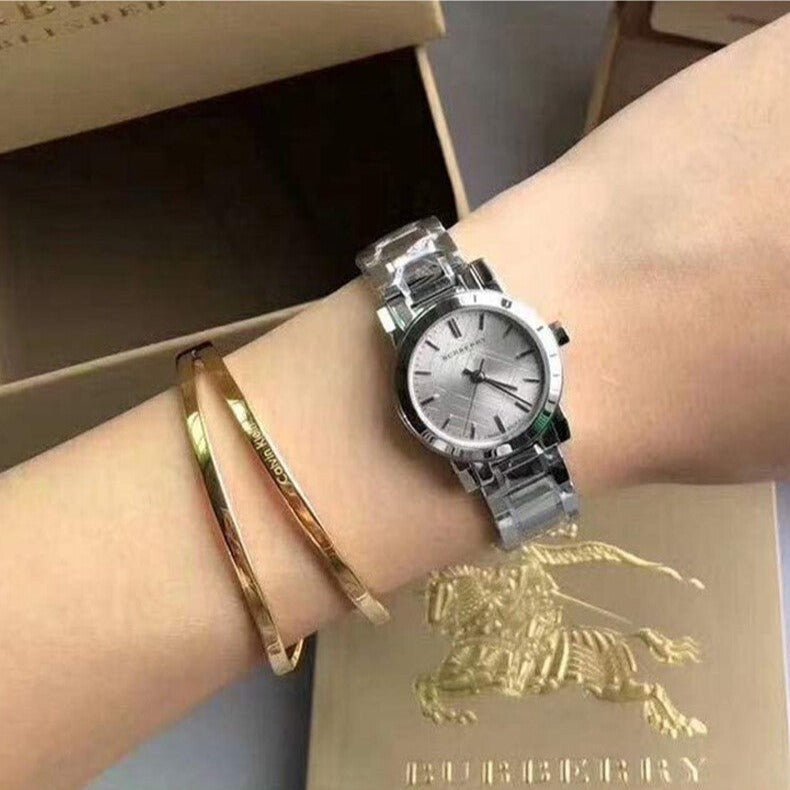 Ladies / Womens The City Silver Dial Stainless Steel Burberry Designer Watch BU9229